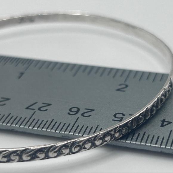 Vintage Sterling Silver Bangle by Beau Sterling - Picture 7 of 10